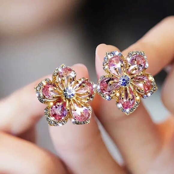 Jewelry - LAST ONE! NEW Crystal Zircon Flower Burst Sparkle Stud Earrings, Gold Pink White